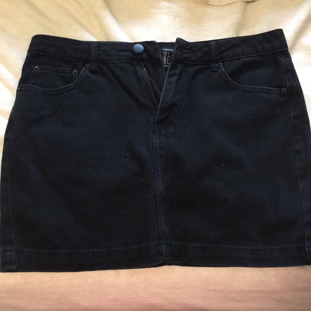Forever 21 Black Skirt